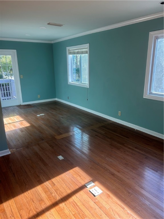 1002 Ocean Boulevard, Unit 1002 St. Simons Island, GA 31522 - Photo 8 of 25 @2nd Portion of "L" LR Triple and Double window w single glass door to outside deck