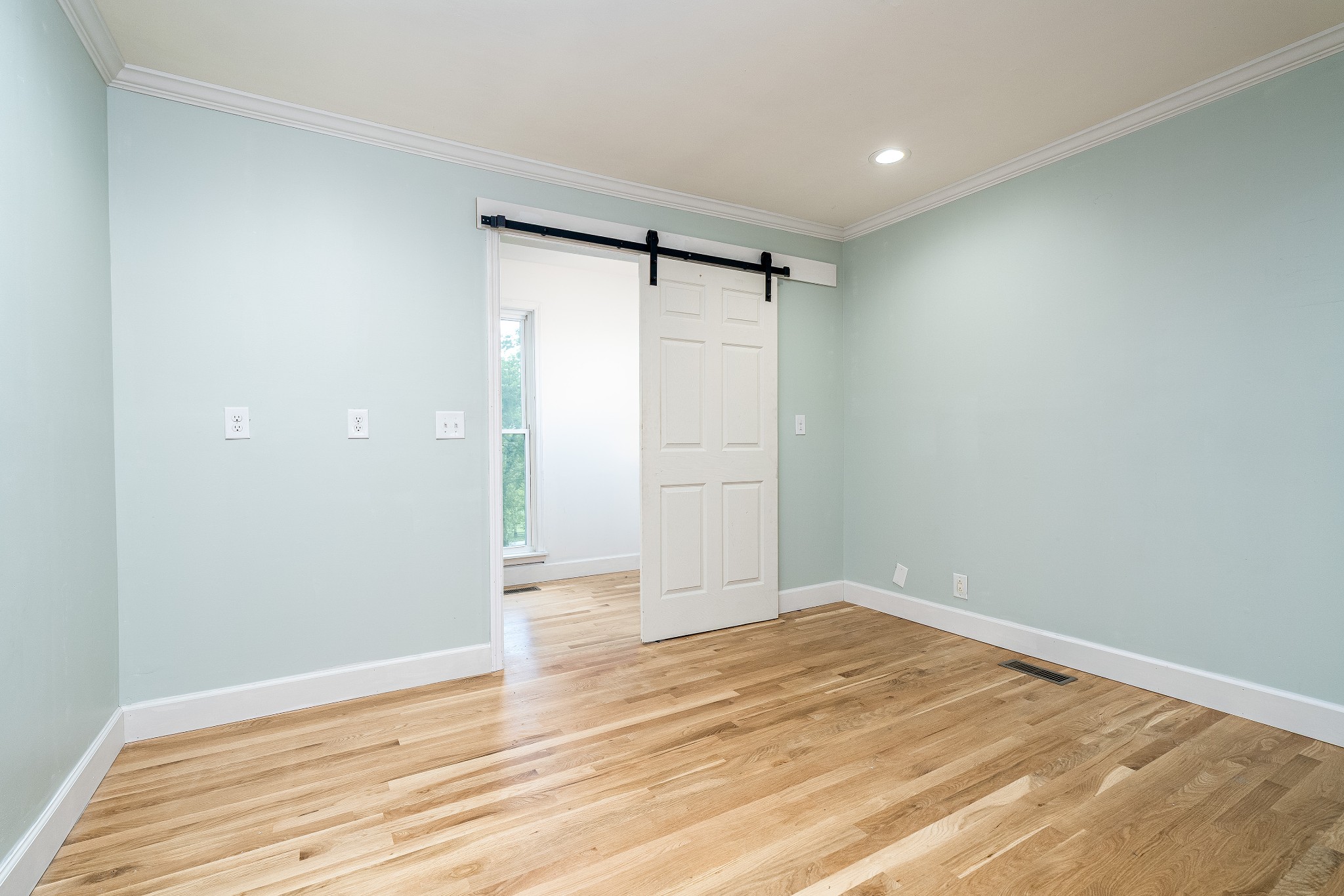 8025 Dry Creek Road Mount Pleasant, TN 38474 - Photo 19 of 39