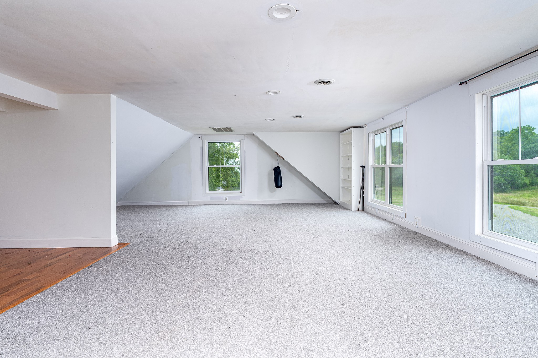 8025 Dry Creek Road Mount Pleasant, TN 38474 - Photo 26 of 39