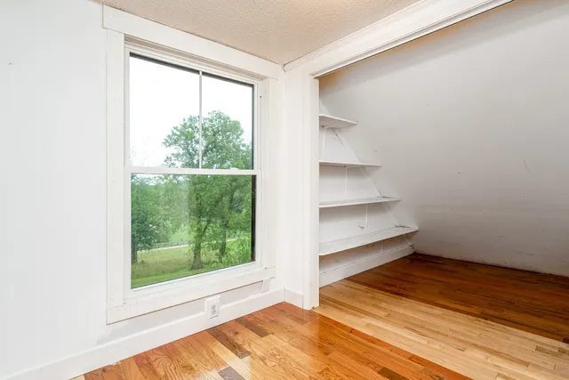 $749,000 | 8025 Dry Creek Road, Mount Pleasant, TN 38474