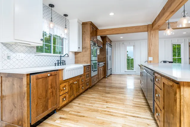 $749,000 | 8025 Dry Creek Road, Mount Pleasant, TN 38474