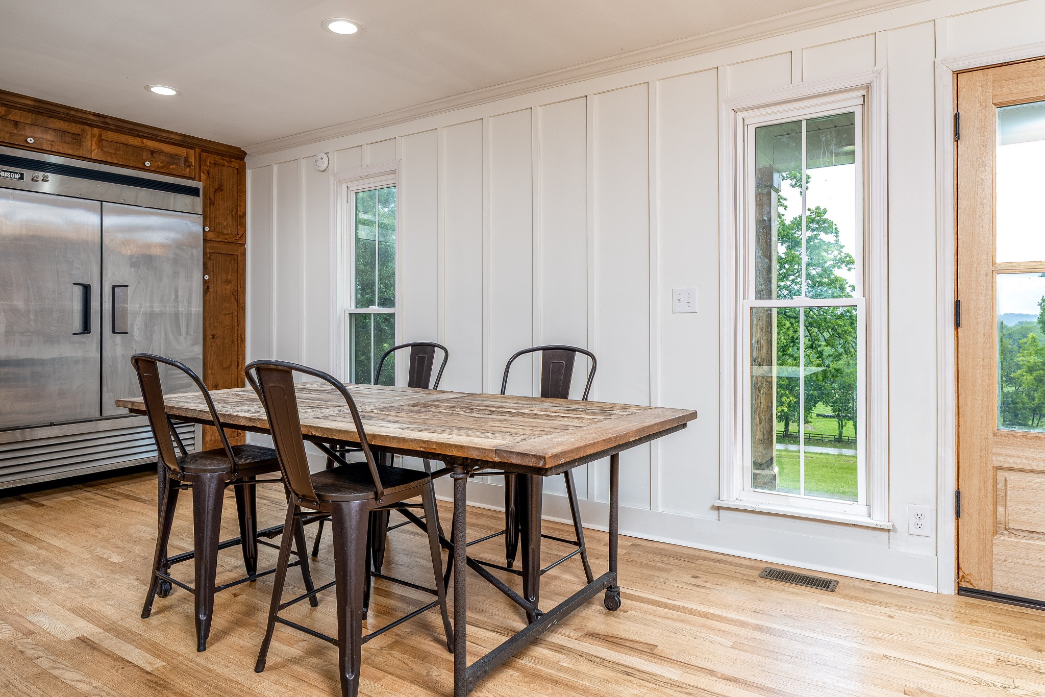 8025 Dry Creek Road Mount Pleasant, TN 38474 - Photo 10 of 39