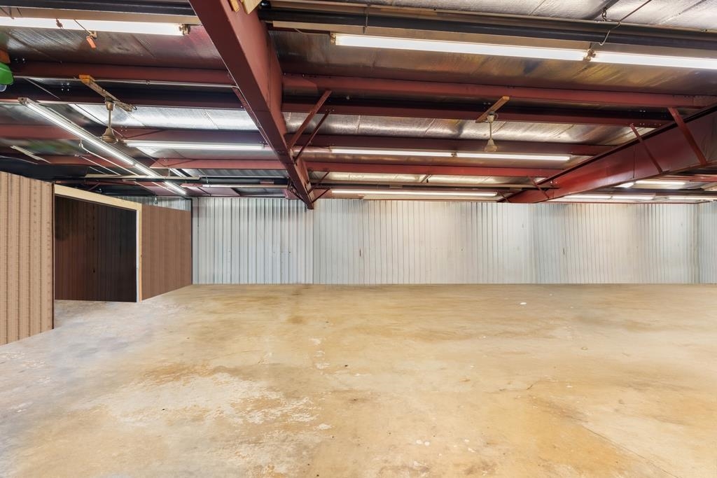 4721 Femrite Drive Madison, WI 53716 - Photo 32 of 46