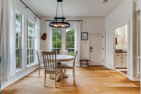 $579,000 | 105 Derek Drive, Hudson Oaks, TX 76087