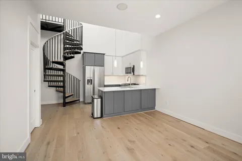$824,900 | 3035 15th Street Northwest, Unit 401PH, Washington, DC 20009