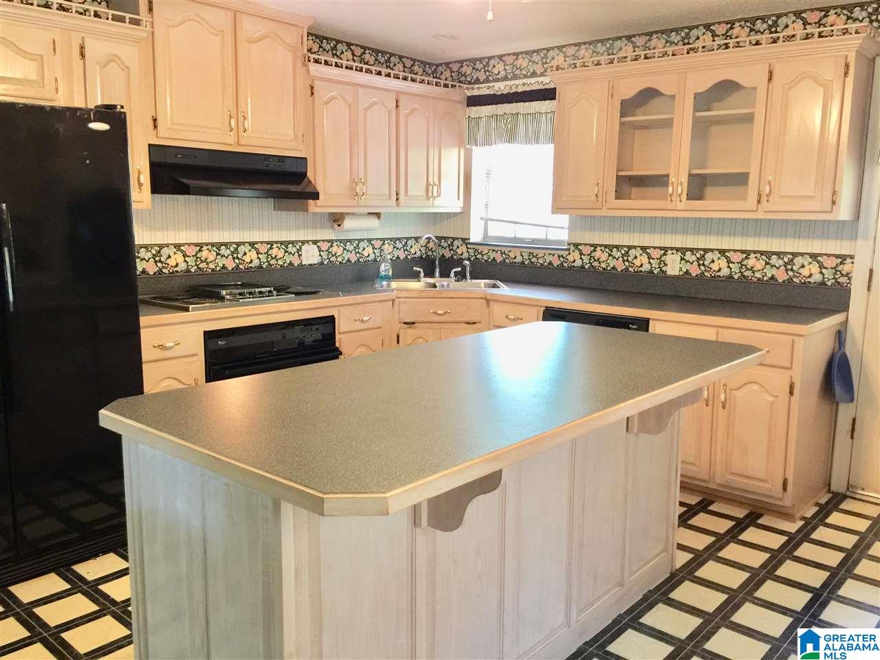 706 Lucas Street Morris, AL 35116 - Photo 14 of 26