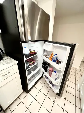 $5,200 | 40 Northeast Plantation Road, Unit 410, Stuart, FL 34996