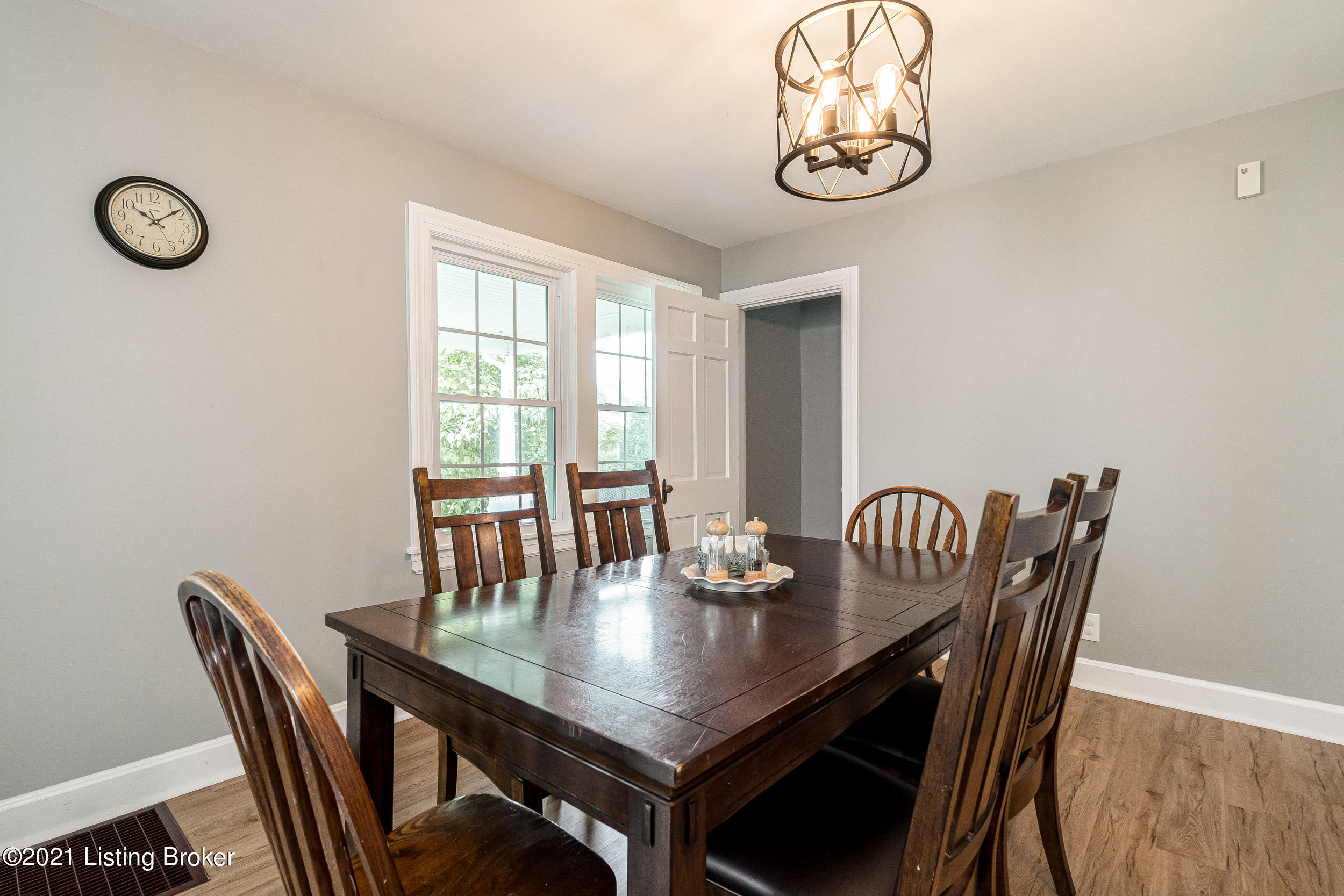 4301 Churchill Road Louisville, KY 40207 - Photo 18 of 54 4301 Churchill Rd-25