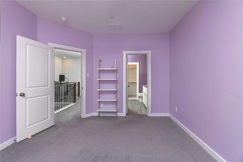 631 Cobblestone Lane Irving, TX 75039 - Photo 17 of 32 a view of empty room