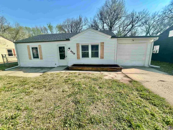 $123,000 | 459 Southeast 33rd Terrace, Topeka, KS 66605