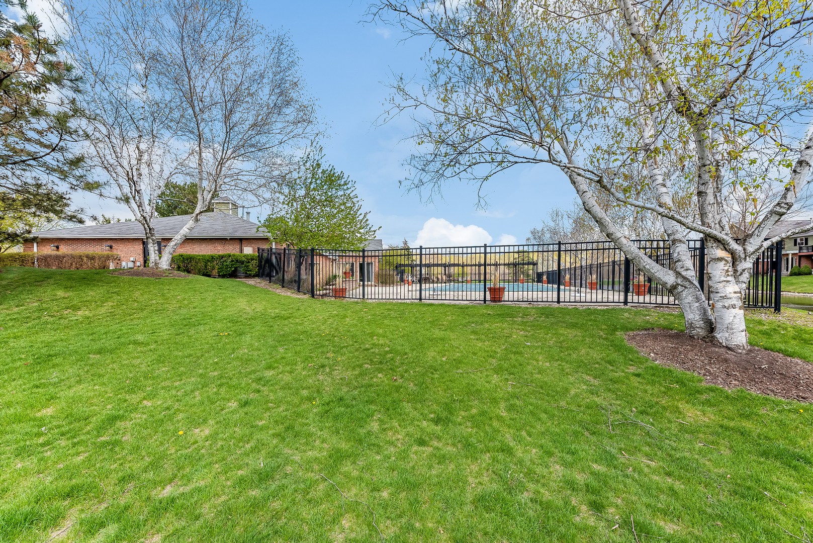 1320 McDowell Road, Unit 102 Naperville, IL 60563 - Photo 19 of 20