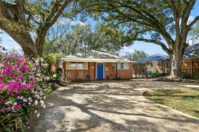 10520 Bolivar Street River Ridge, LA 70123 - Photo 2 of 16