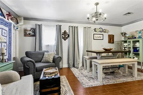 $269,000 | 10520 Bolivar Street, River Ridge, LA 70123