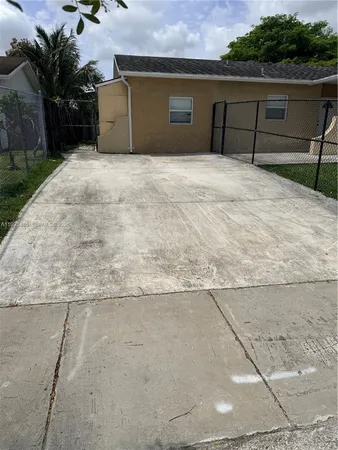 $3,800 | 26468 Southwest 123rd Place, Homestead, FL 33032