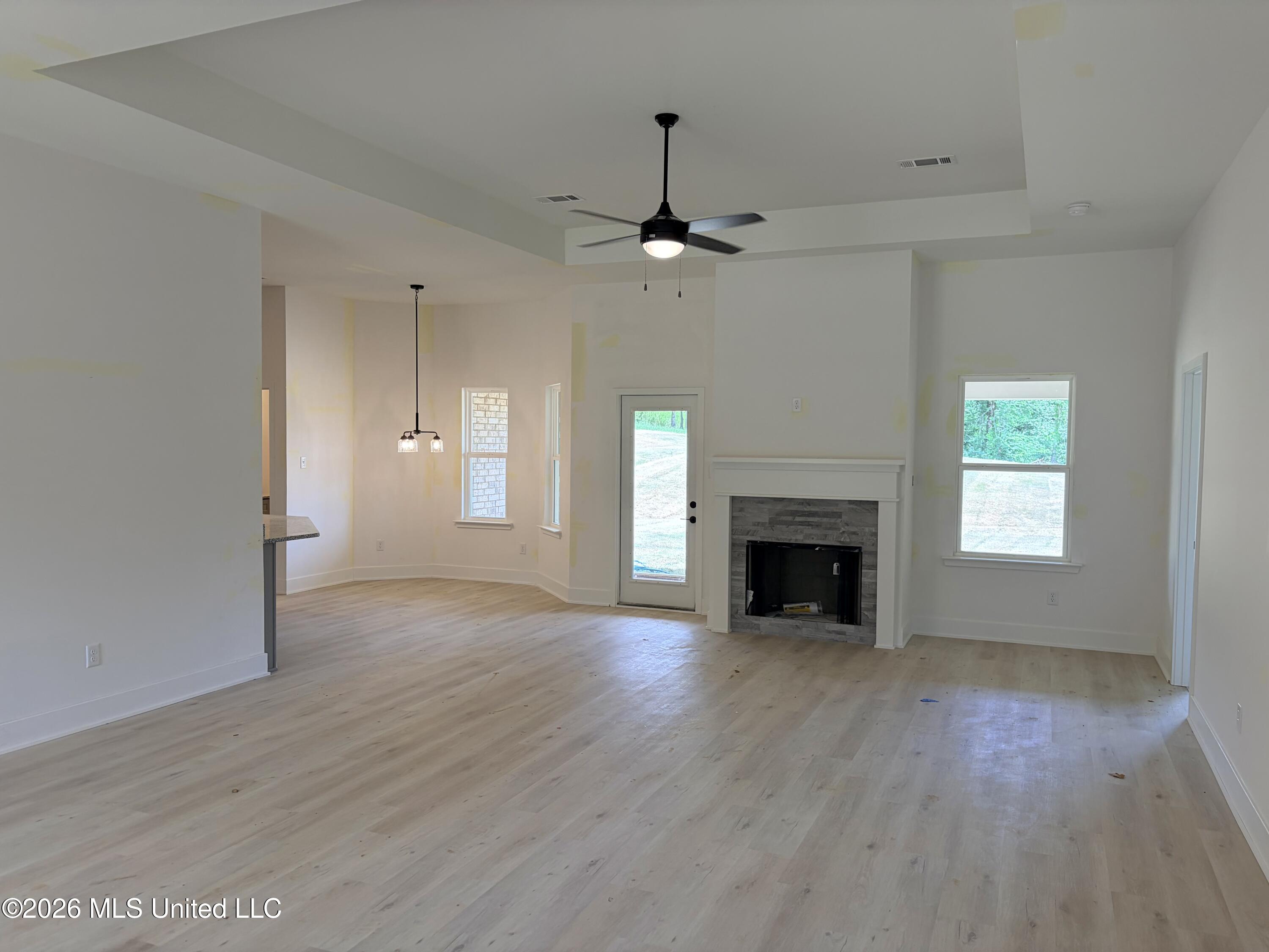 80 Farley Road Byhalia, MS 38611 - Photo 2 of 13 IMG_0288