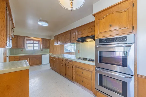 $899,000 | 1115 San Angelo Drive, Salinas, CA 93901