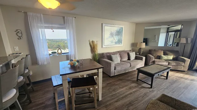 $304,953 | 201 74th Avenue North, Unit 1201, Myrtle Beach, SC 29572