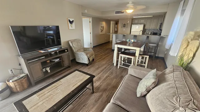 $304,953 | 201 74th Avenue North, Unit 1201, Myrtle Beach, SC 29572