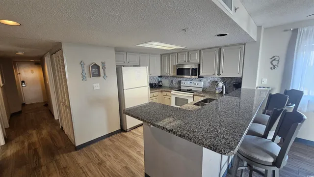 $304,953 | 201 74th Avenue North, Unit 1201, Myrtle Beach, SC 29572