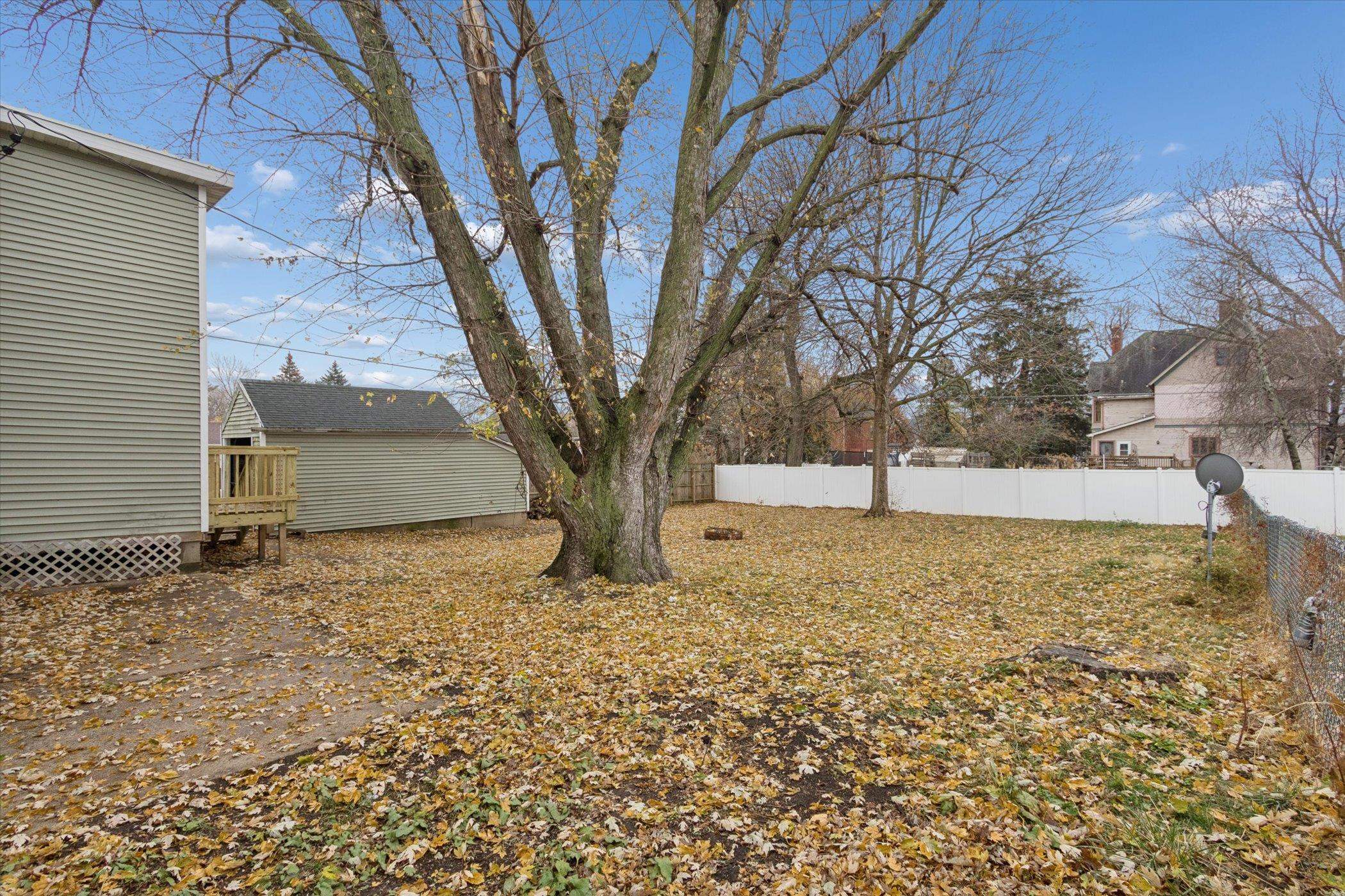 2226 8th Street Monroe, WI 53566 - Photo 34 of 39