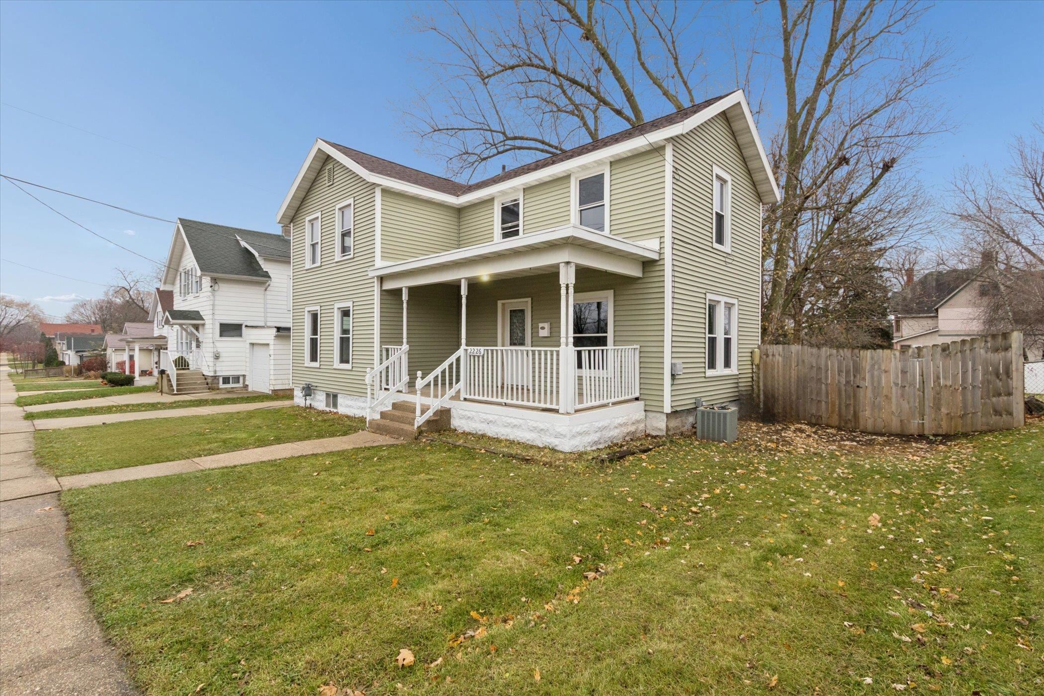 2226 8th Street Monroe, WI 53566 - Photo 37 of 39