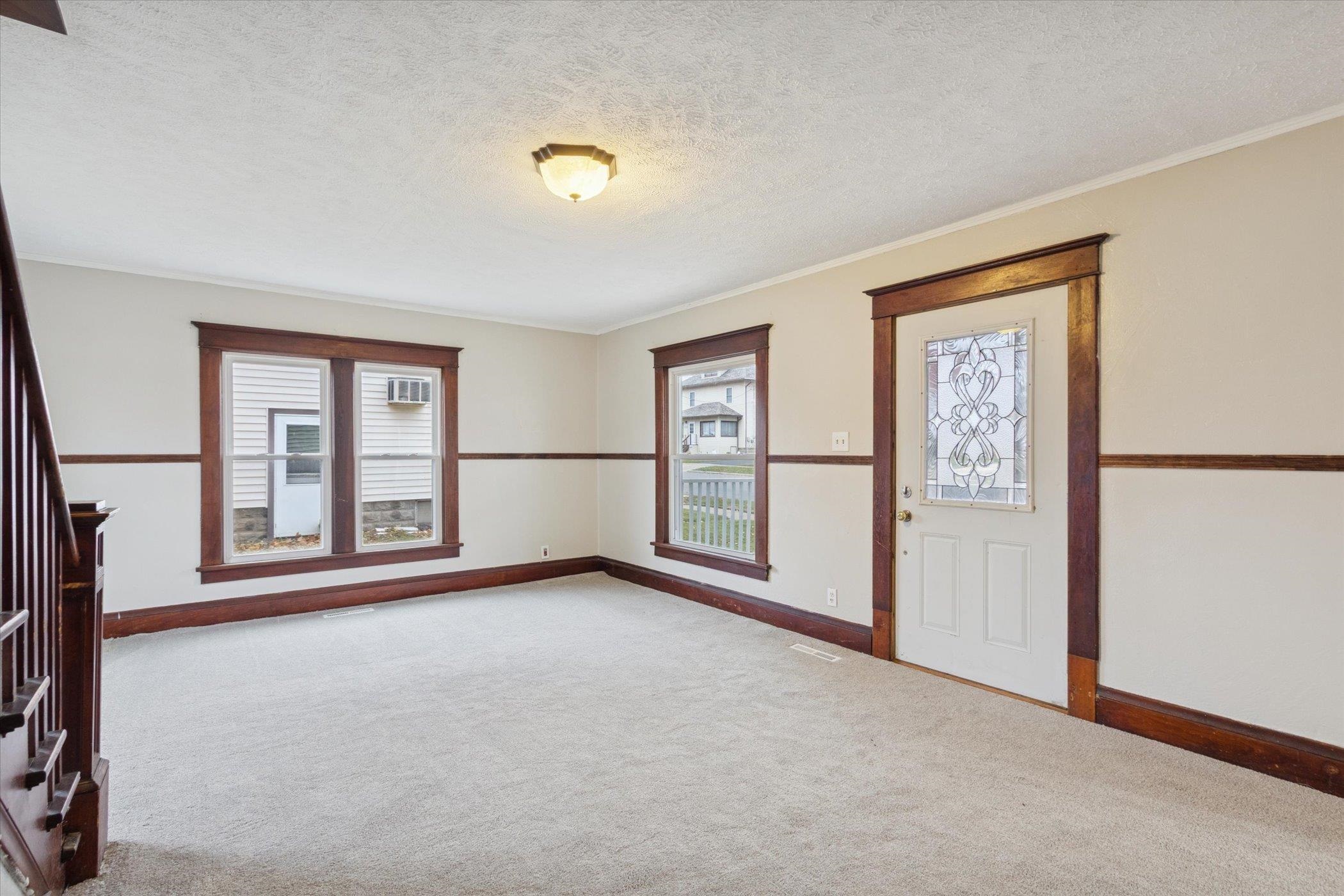 2226 8th Street Monroe, WI 53566 - Photo 5 of 39