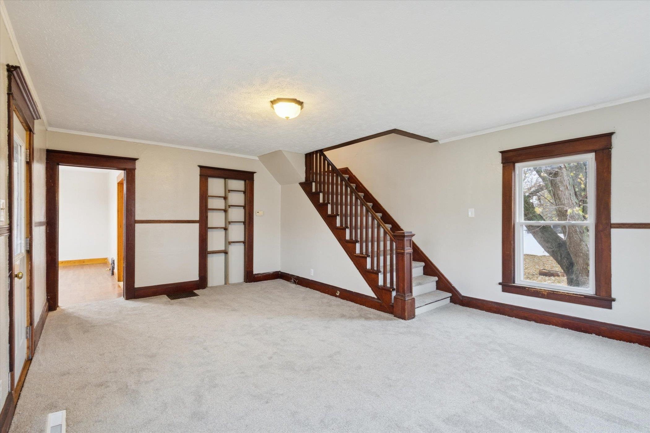 2226 8th Street Monroe, WI 53566 - Photo 6 of 39