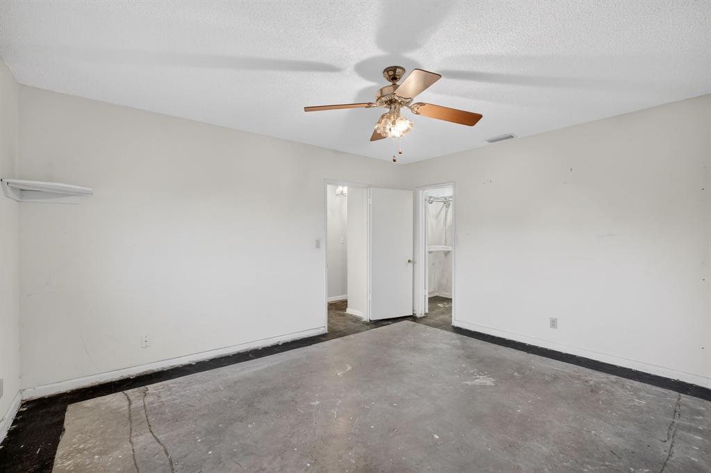 2755 Northeast 28th Avenue, Unit E2 Lighthouse Point, FL 33064 - Photo 31 of 75