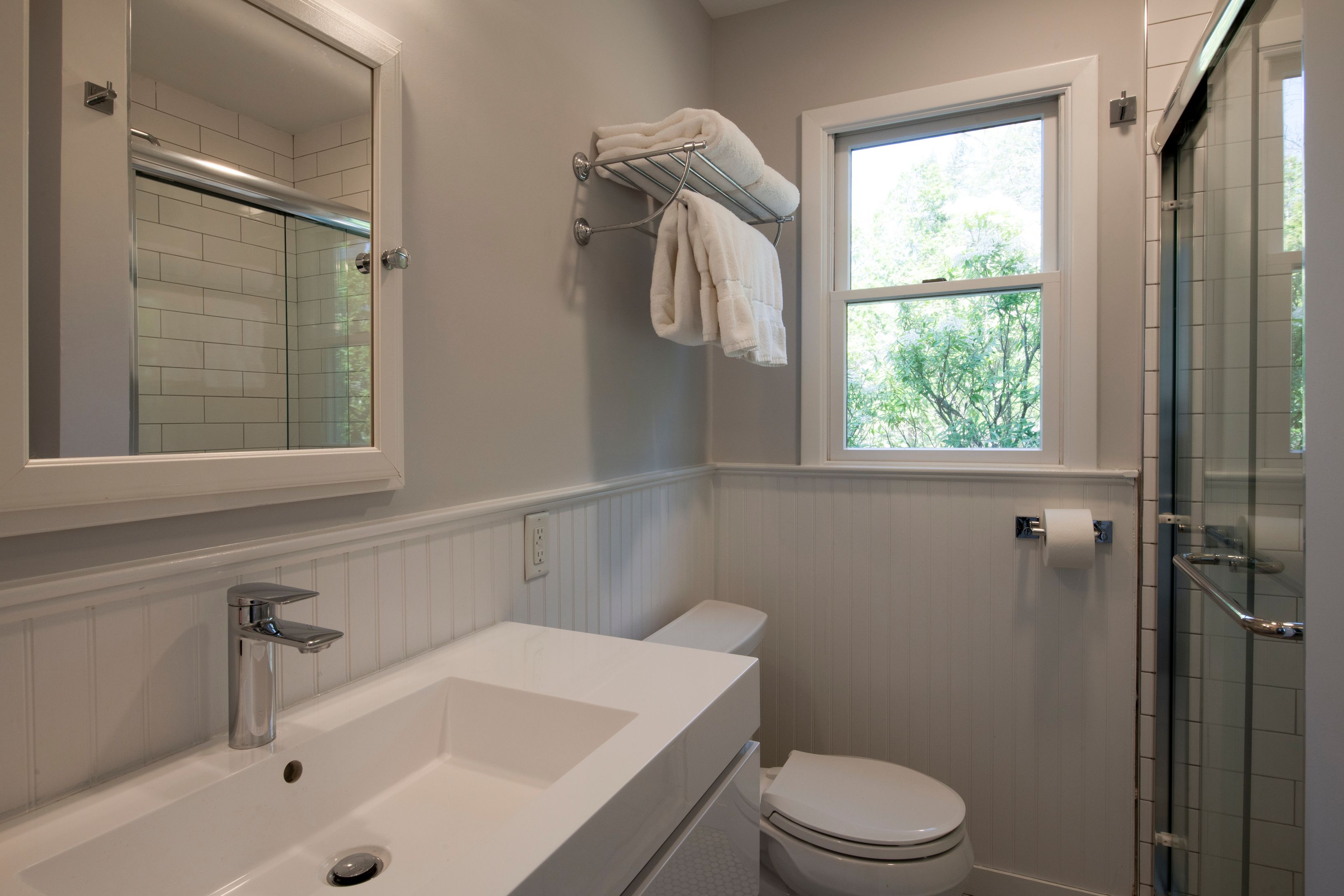 16 Cove Road Southampton, NY 11968 - Photo 13 of 15