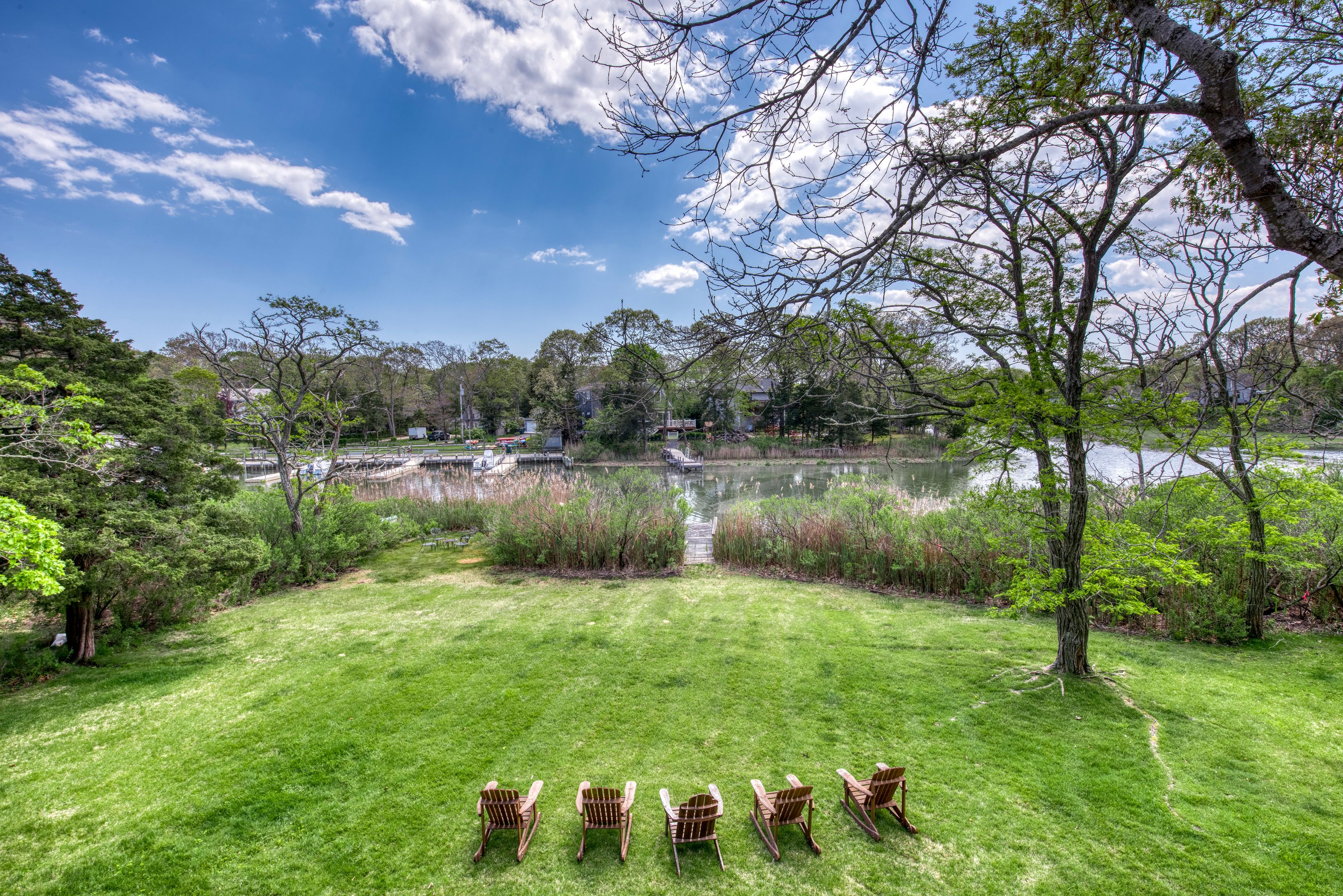 16 Cove Road Southampton, NY 11968 - Photo 3 of 15