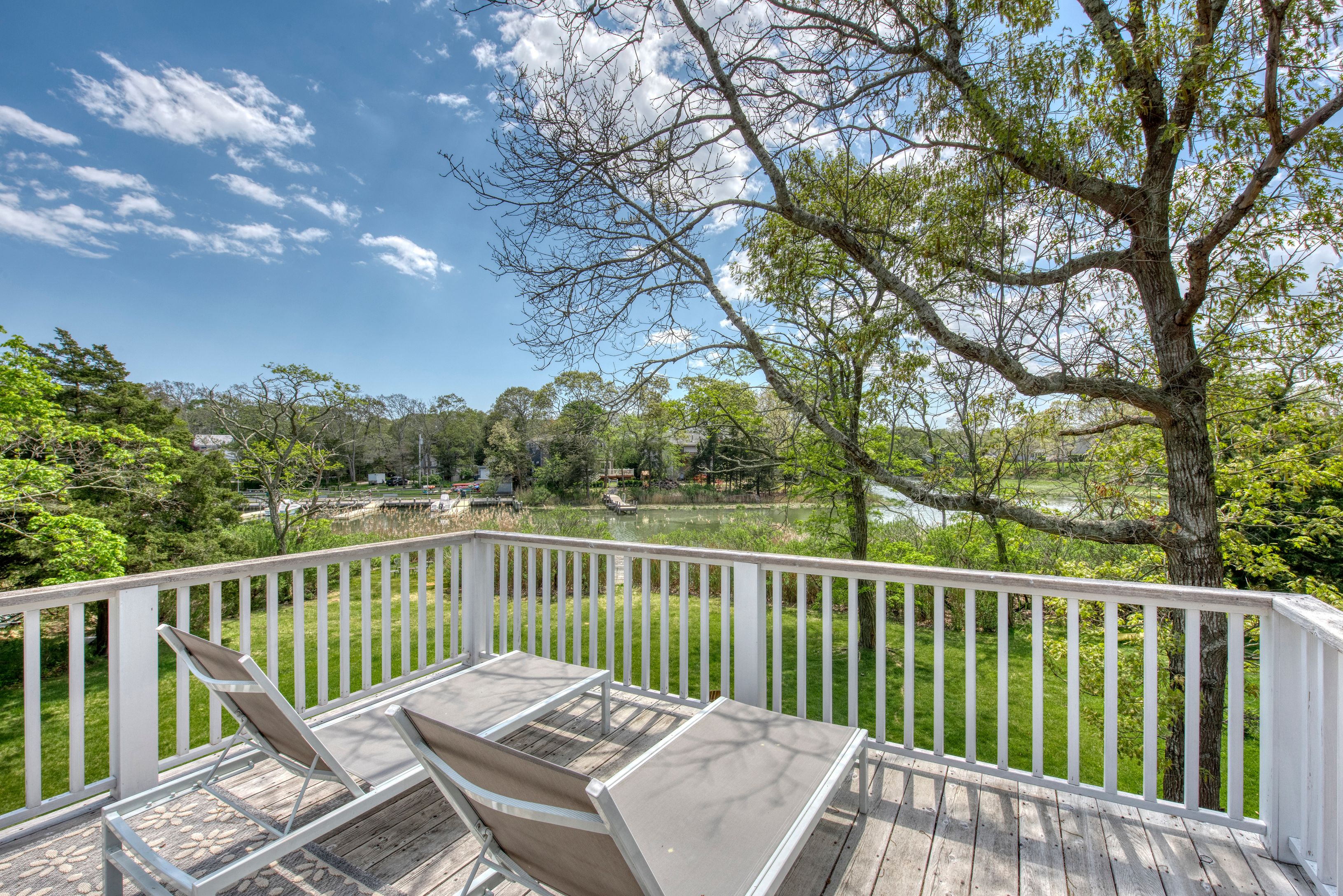 16 Cove Road Southampton, NY 11968 - Photo 10 of 15