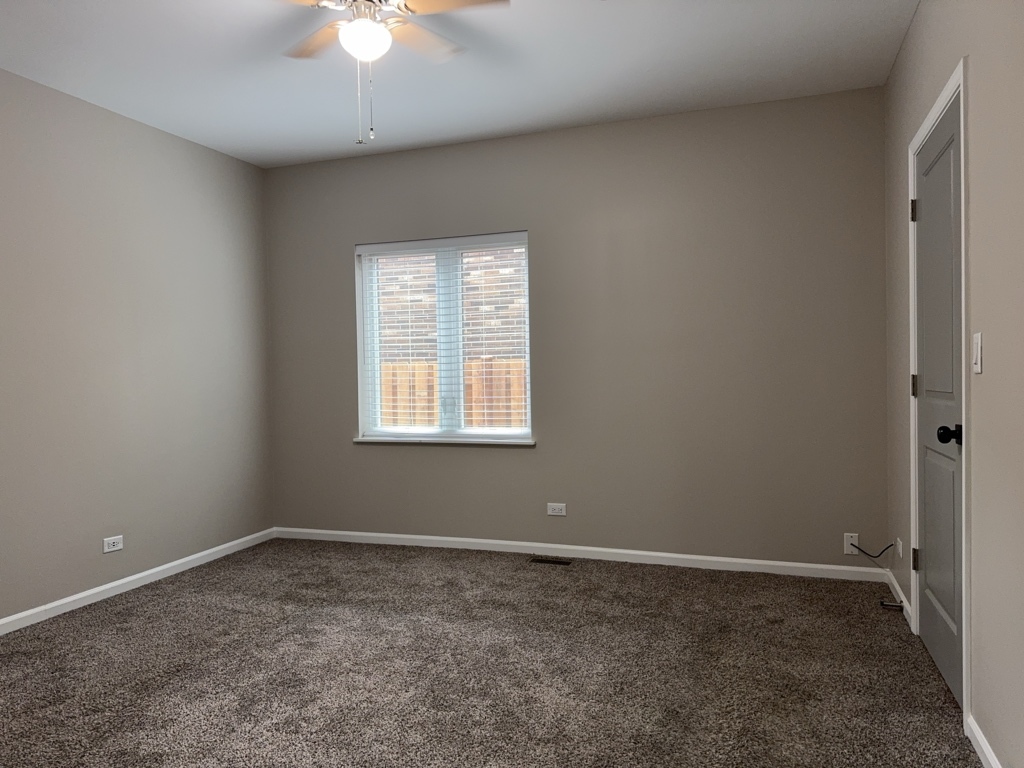 5 South Virginia Road, Unit 4 Crystal Lake, IL 60014 - Photo 11 of 24