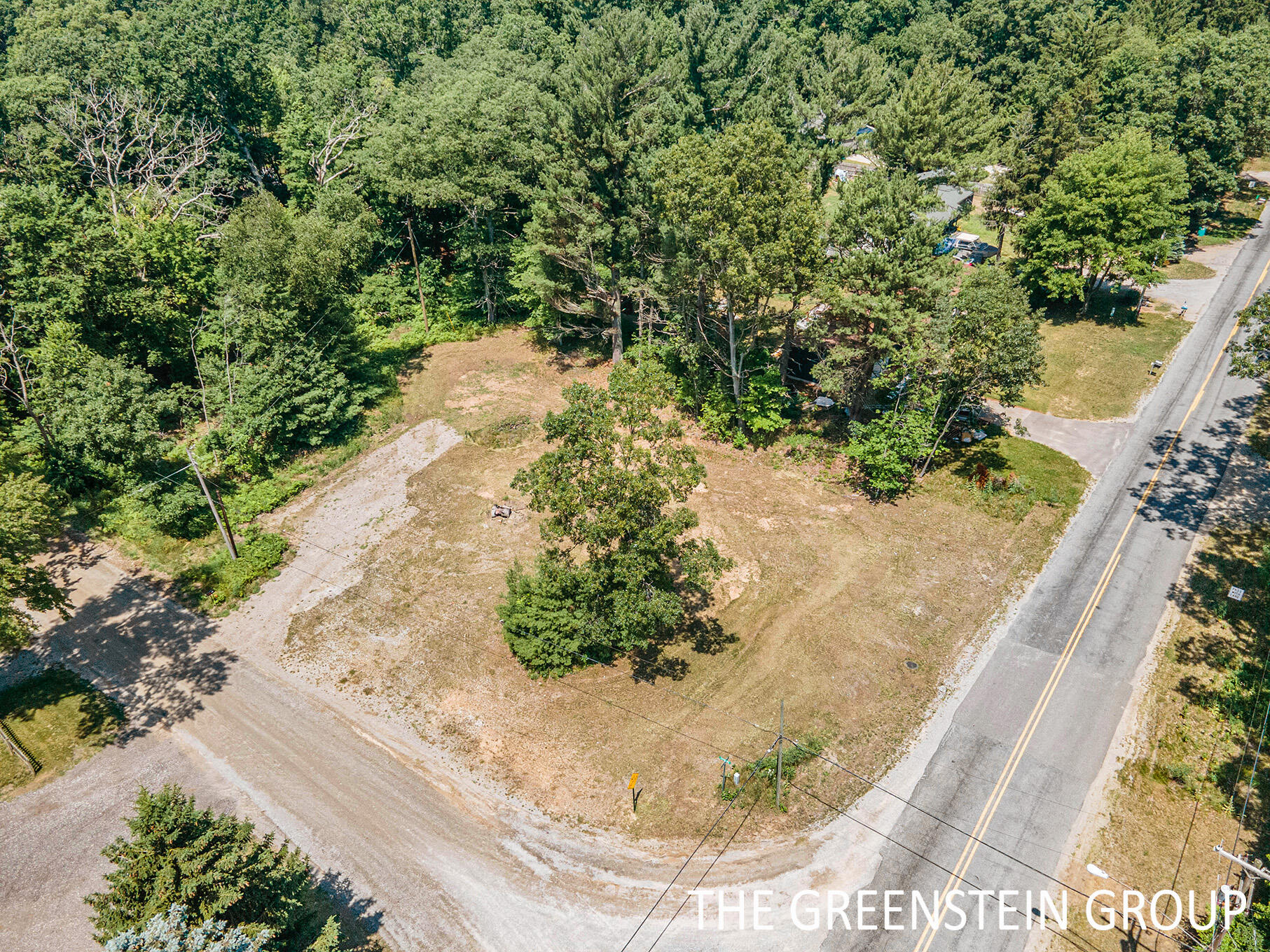 3624 Kern Road Muskegon, MI 49445 - Photo 1 of 18 DJI_0474