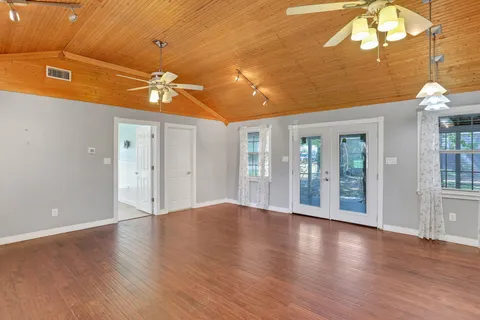 $143,000 | 140 Tobago Lane, Point Blank, TX 77364