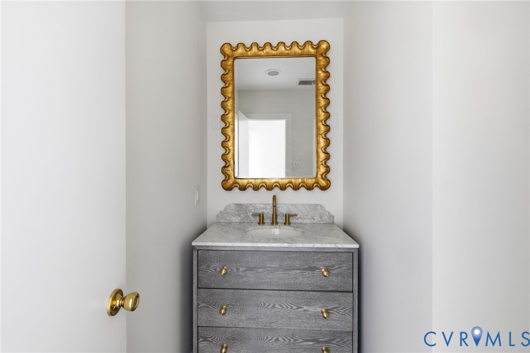 102 Grattan Road Richmond, VA 23229 - Photo 19 of 33