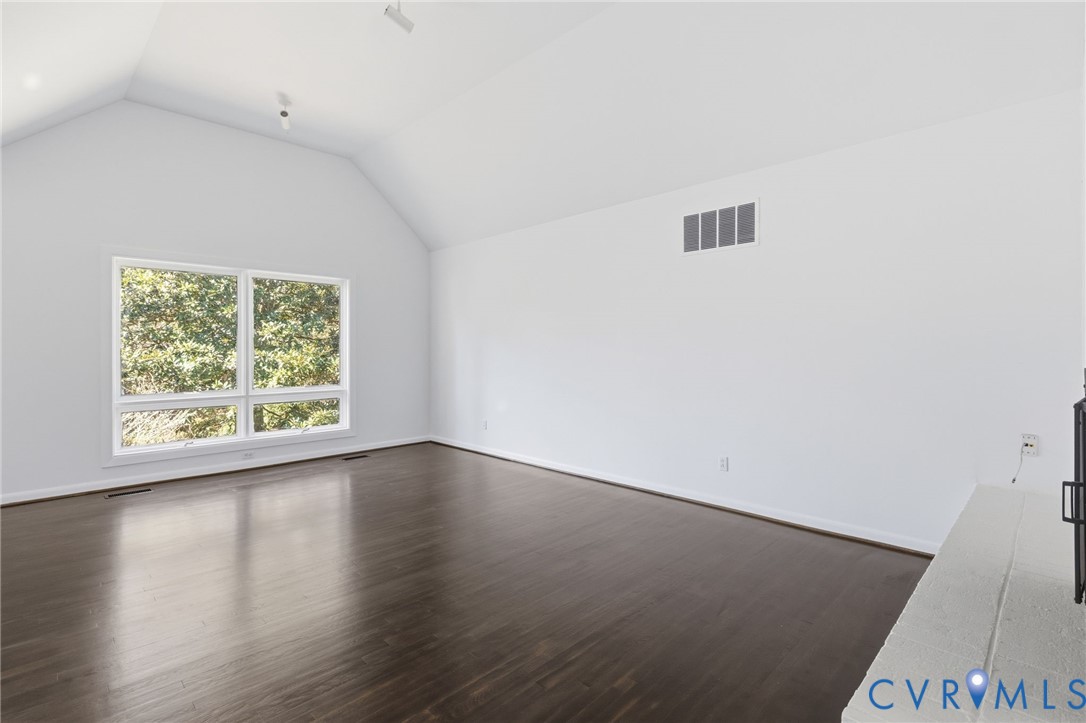 102 Grattan Road Richmond, VA 23229 - Photo 6 of 33