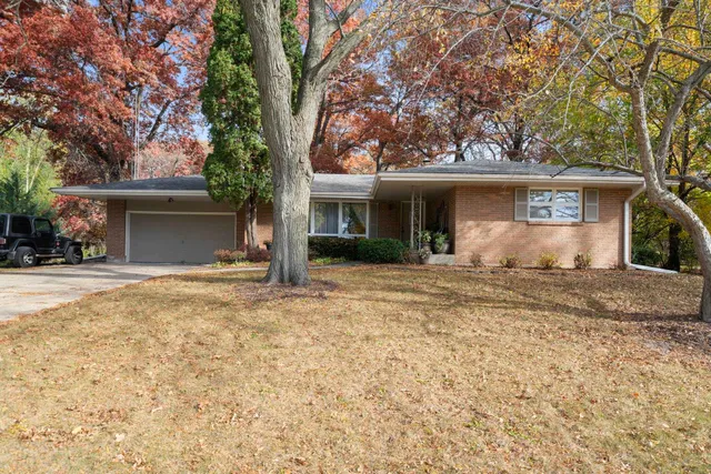 $249,000 | 6342 Columbine Boulevard, Rockford, IL 61108