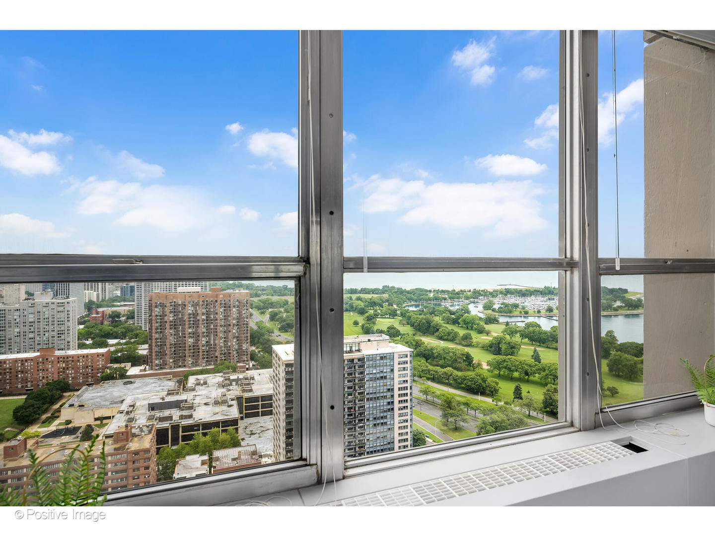 655 West Irving Park Road, Unit 3302 Chicago, IL 60613 - Photo 18 of 27