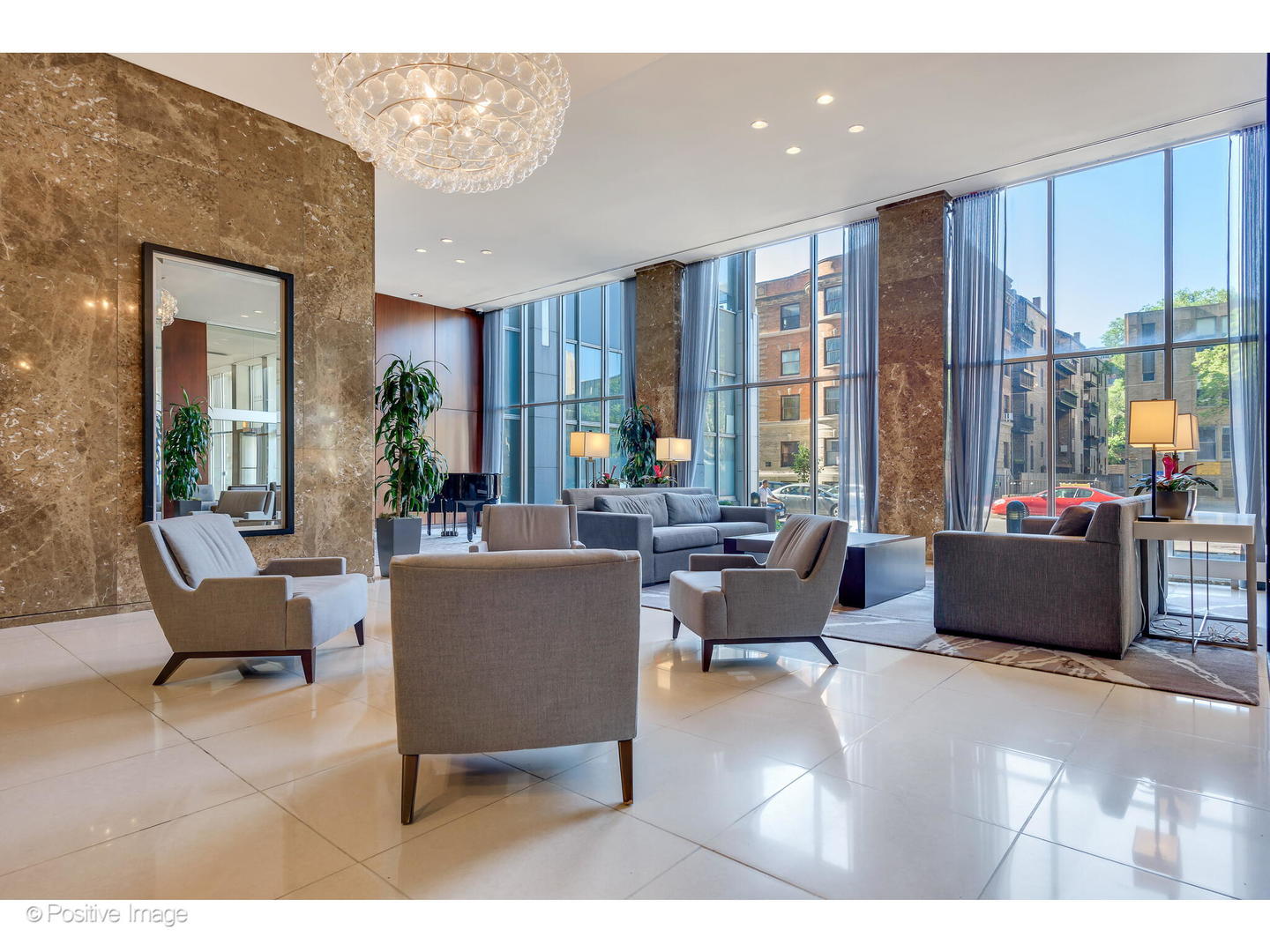 655 West Irving Park Road, Unit 3302 Chicago, IL 60613 - Photo 3 of 27