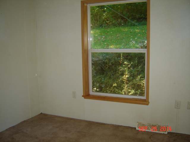 995 Dutch Hill Road Warren, PA 16365 - Photo 12 of 14 Gallery Image 12