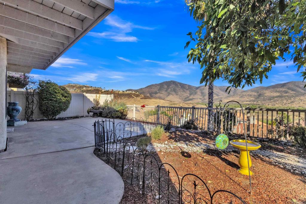 10137 Greenleaf Road Spring Valley, CA 91977 - Photo 56 of 61