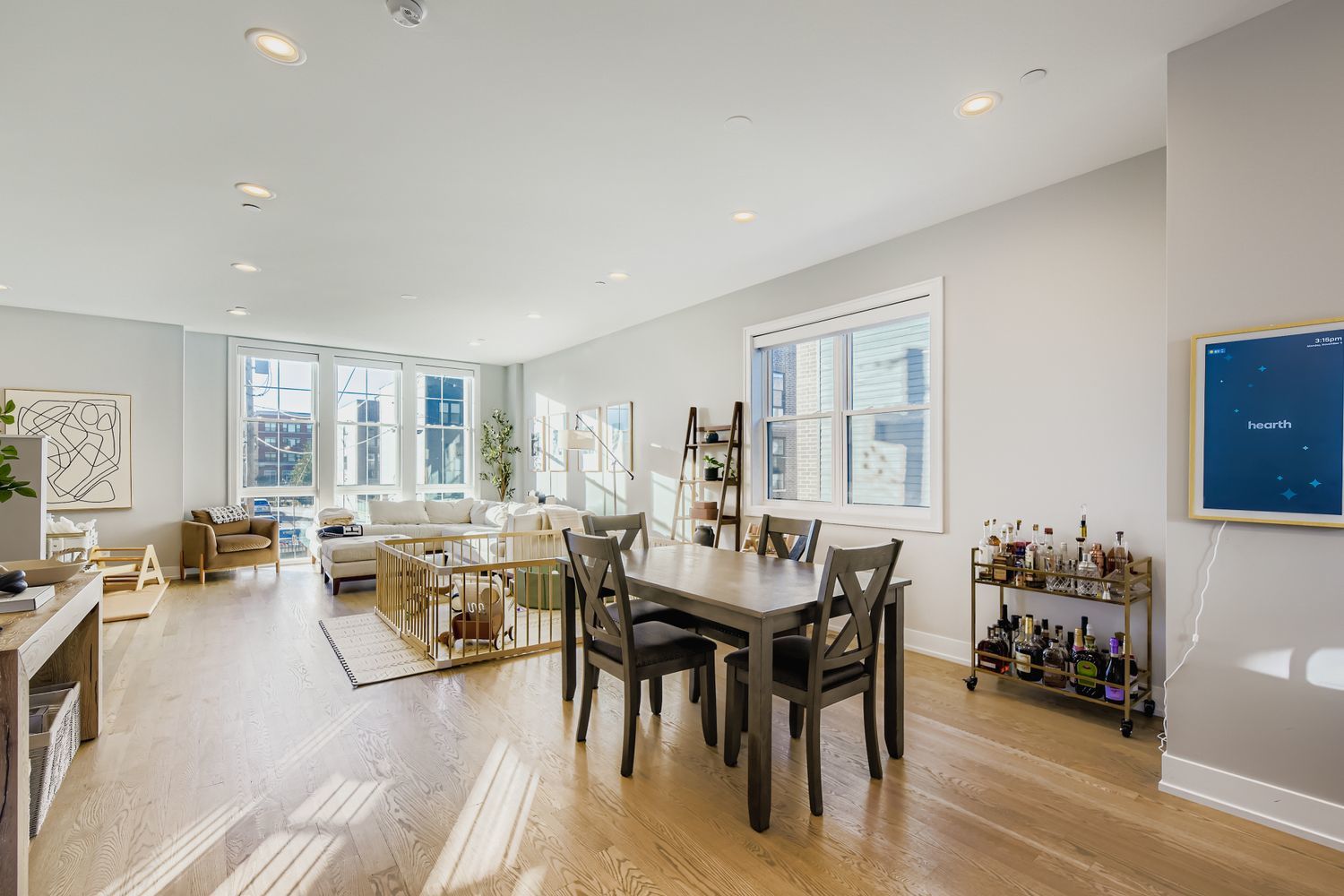 4446 South Drexel Boulevard, Unit B Chicago, IL 60653 - Photo 7 of 16 a living room with furniture and a large window