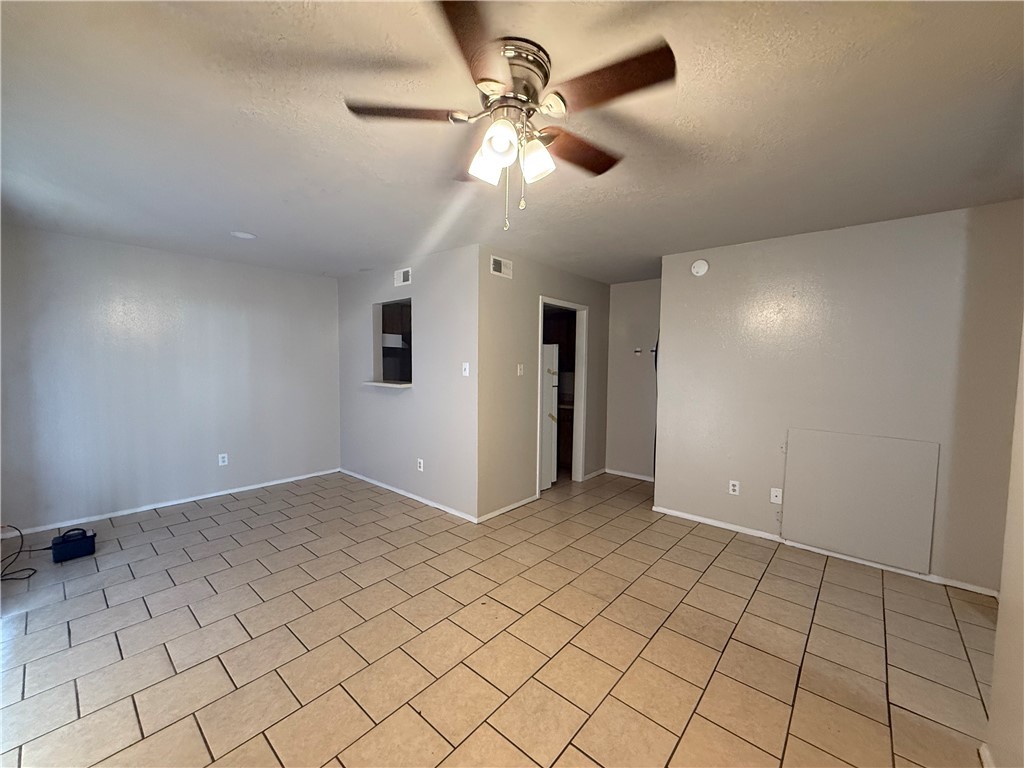 2402 Blanco Drive, Unit B College Station, TX 77845 - Photo 3 of 11