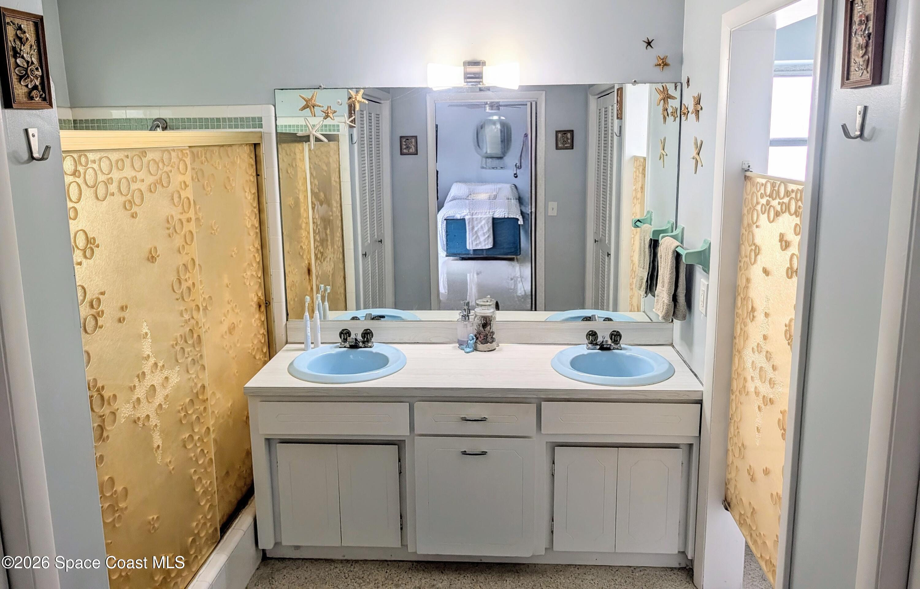 615 Oak Ridge Drive Indialantic, FL 32903 - Photo 30 of 65 Master Bathroom
