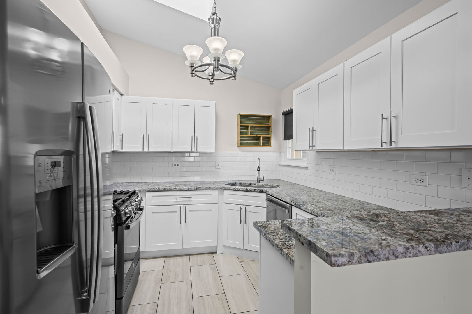 1327 Coldspring Road Carol Stream, IL 60188 - Photo 5 of 18 Gallery Image 5