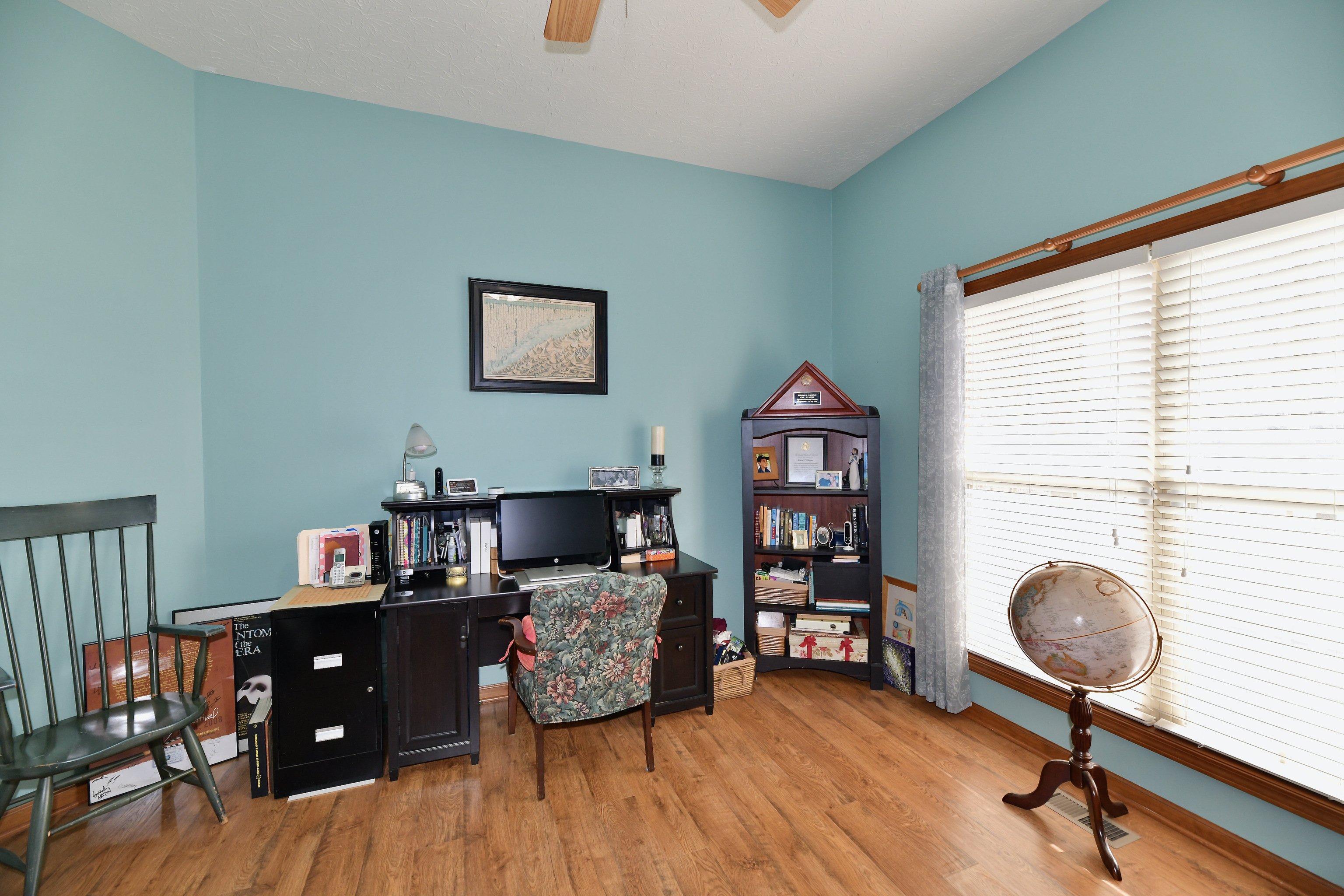 7310 Monaghan Lane Indianapolis, IN 46217 - Photo 3 of 48