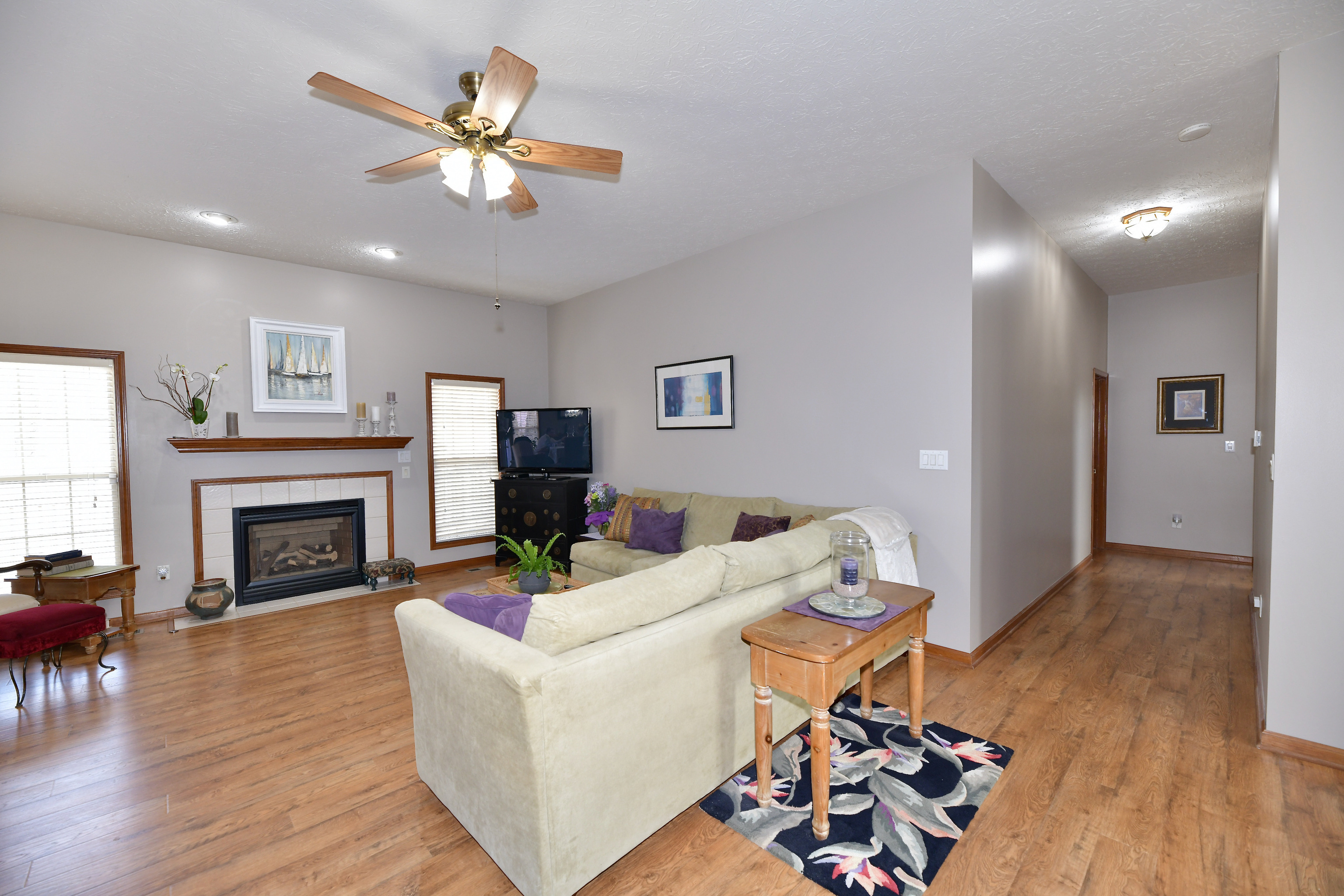 7310 Monaghan Lane Indianapolis, IN 46217 - Photo 6 of 48