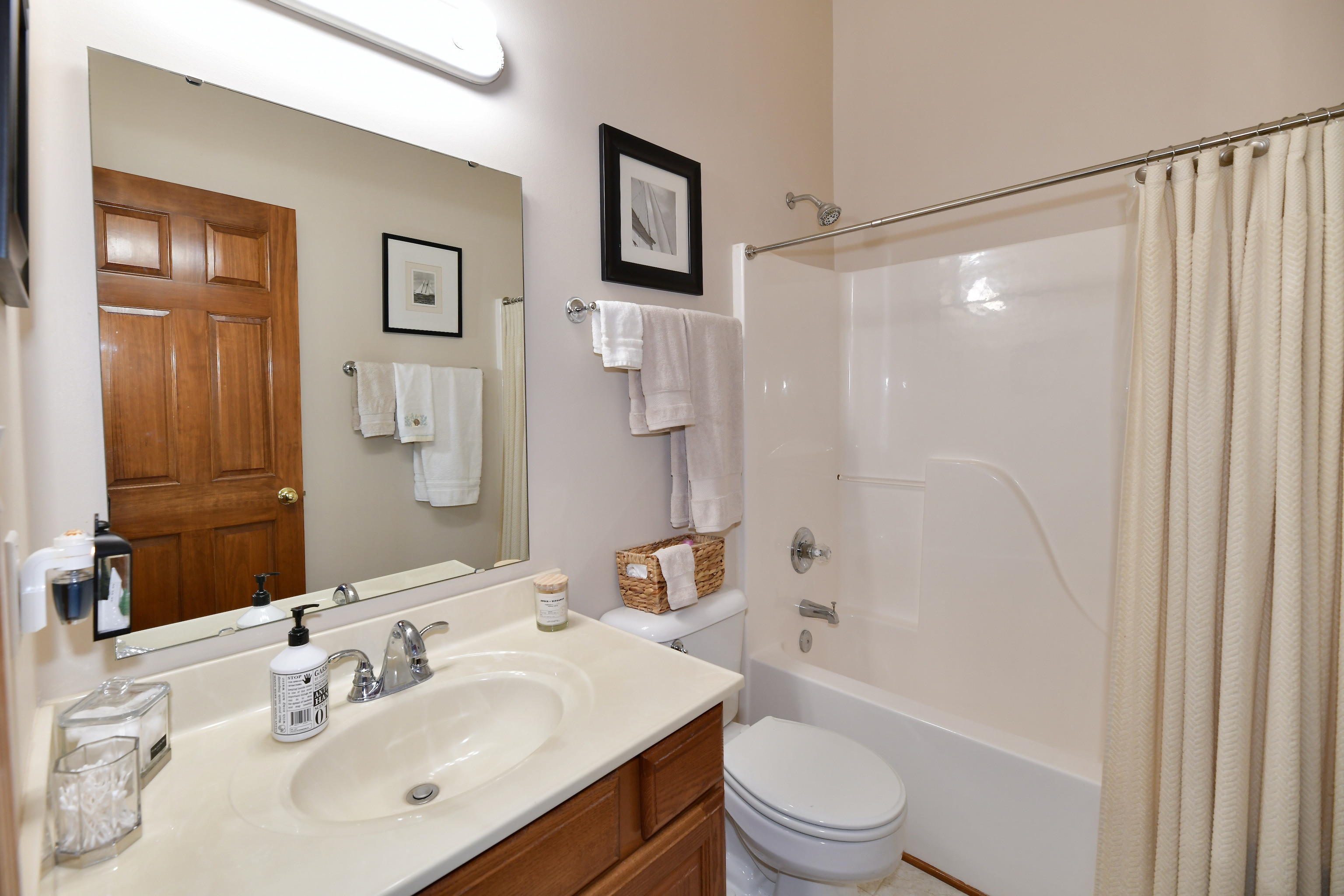 7310 Monaghan Lane Indianapolis, IN 46217 - Photo 10 of 48