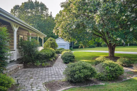 $949,900 | 11720 Fox Hill Road, Baxter, TN 38544