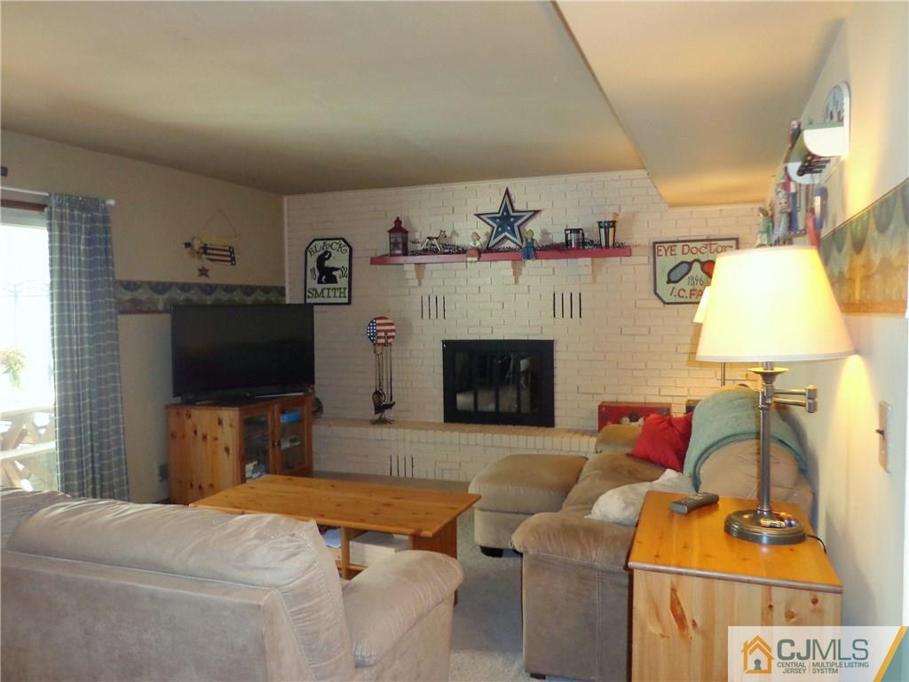 20 Eli Road Colonia, NJ 07067 - Photo 13 of 22 Gallery Image 13